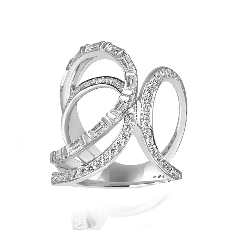 18K White Gold Diamond Ring